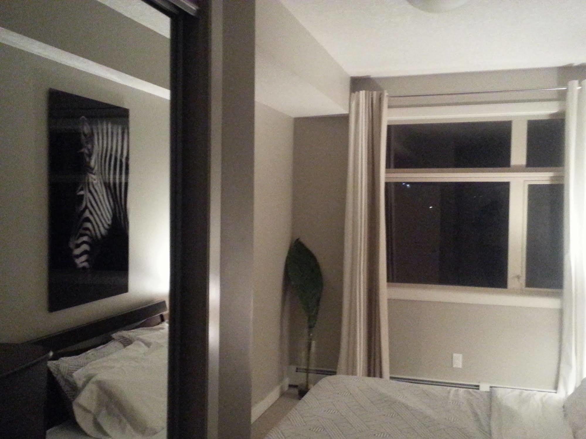Pinnacle Inn & Suites Aspen YYC Exteriör bild